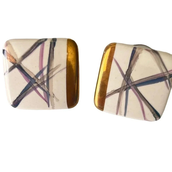 SQUARE WHITE CERAMIC GOLDTONE VINTAGE WOMENS EARRINGS - Picture 3 of 3